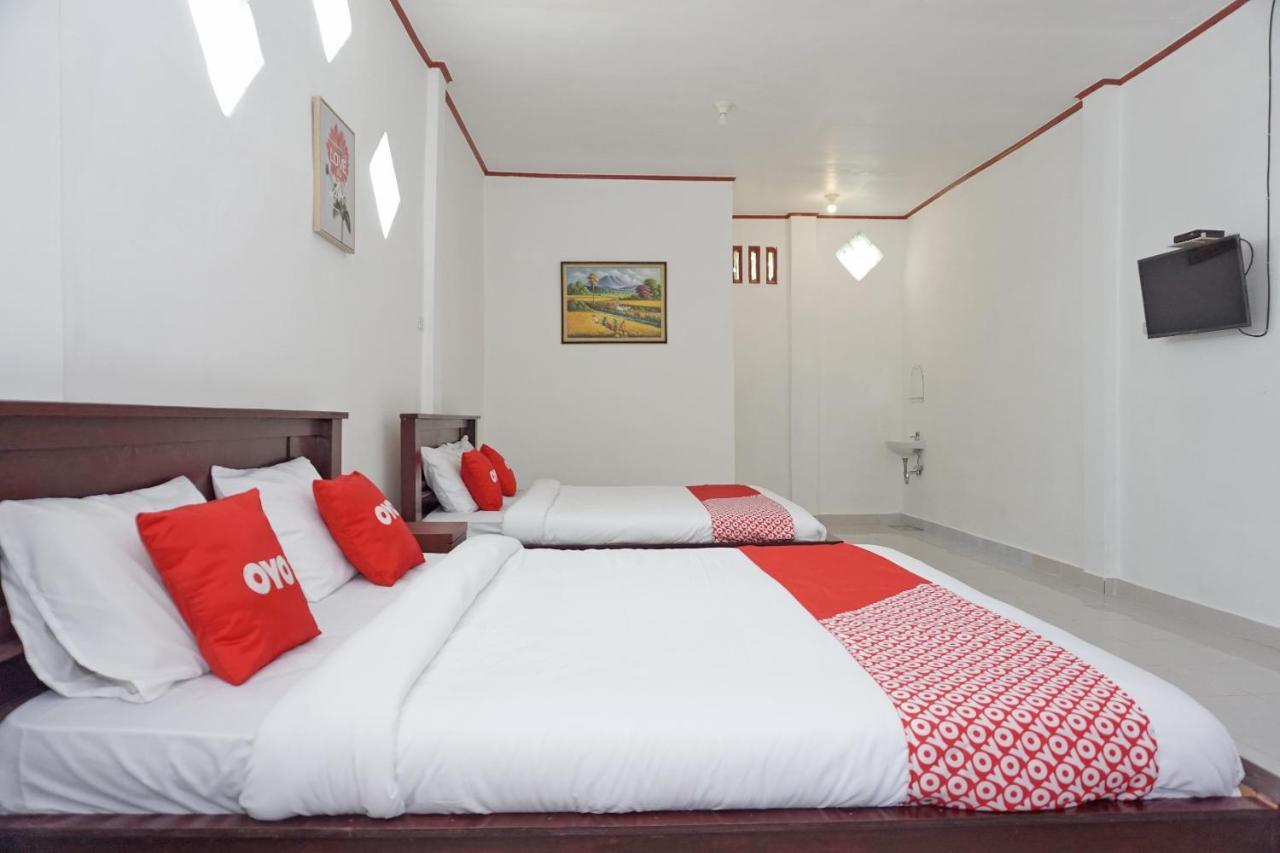 Oyo 2635 Ramos Inn Sinapuran Экстерьер фото